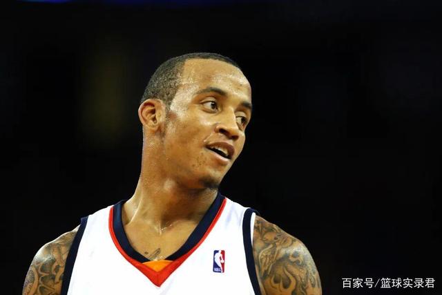戈登与新秀分享NBA生存之道：防守至关重要